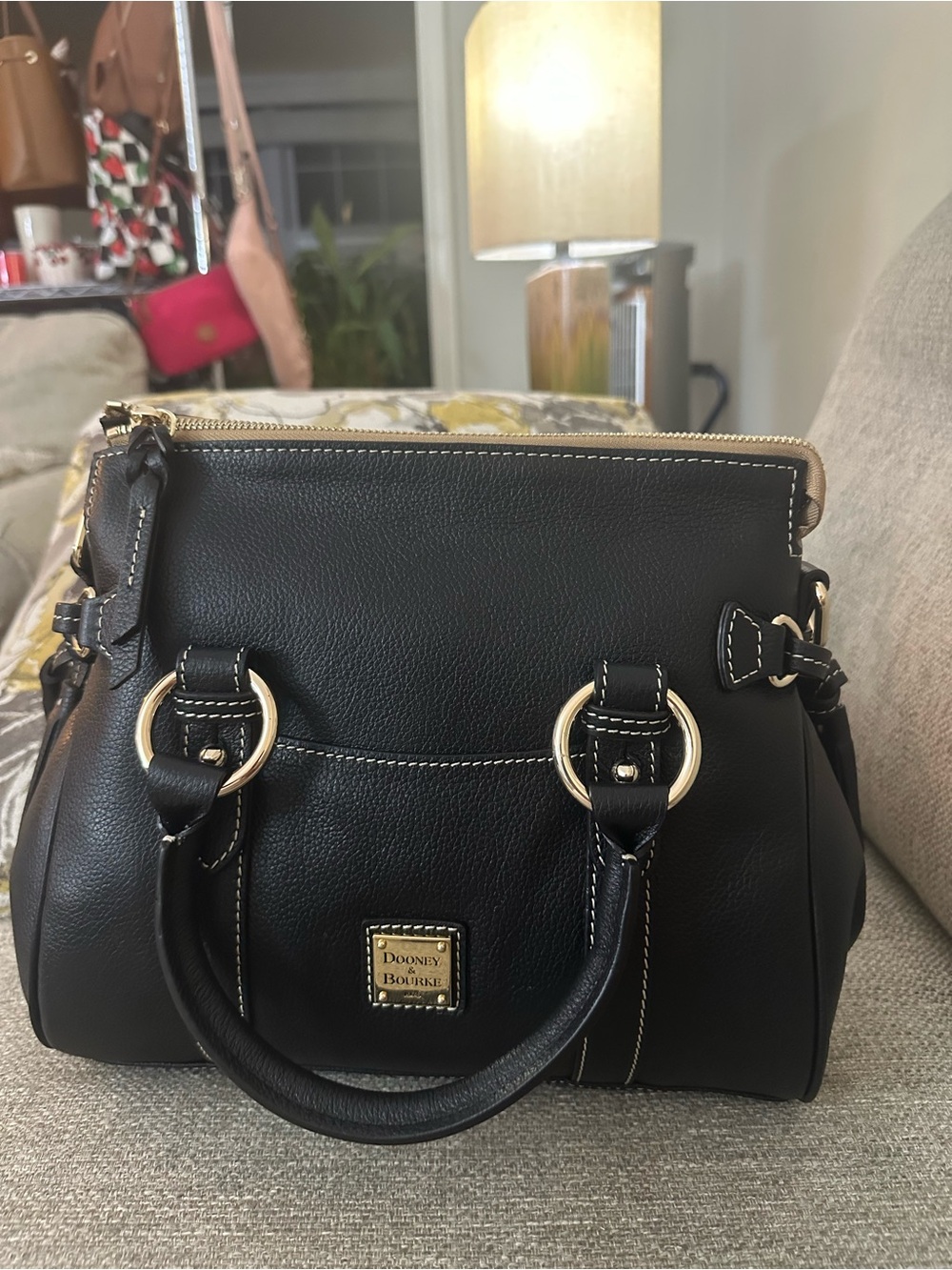 Dooney & Bourke SET w: NWT Black Leather Satchel, & Signature Logo wallet - Picture 16 of 16